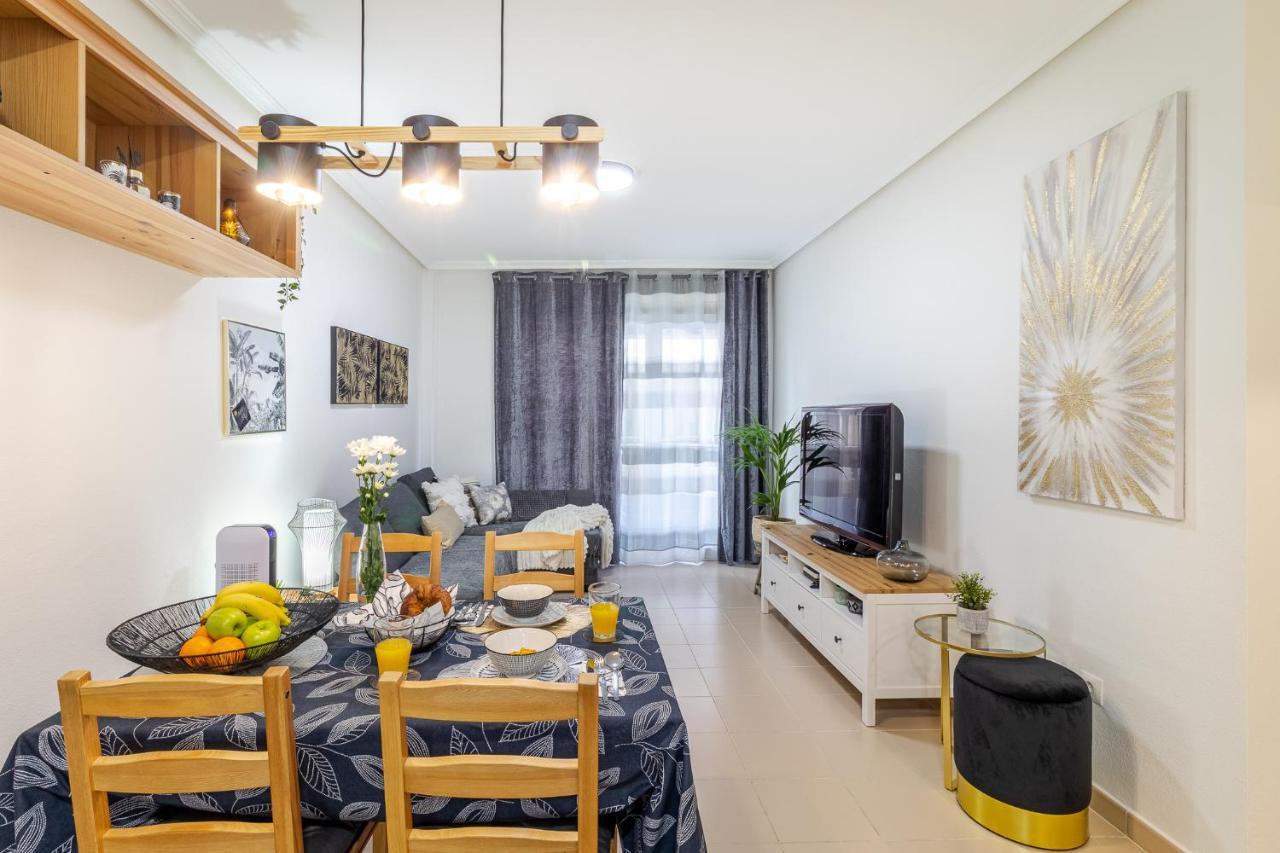 Апартаменти Lovely Hygge Flat In Las Canteras Beach Лас-Пальмас-де-Гран-Канарія Екстер'єр фото